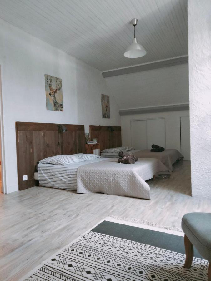 Pontours Chambre Familiale Anna "Mon Lit Au Pre" , Jusqu'A 4 Adultes Et 2 Enfants Avec Piscine Familles, Couples Ou Femmes Seulement מראה חיצוני תמונה