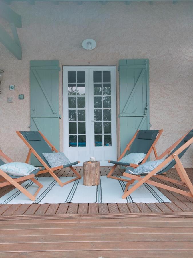 Pontours Chambre Familiale Anna "Mon Lit Au Pre" , Jusqu'A 4 Adultes Et 2 Enfants Avec Piscine Familles, Couples Ou Femmes Seulement מראה חיצוני תמונה